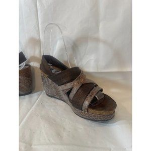 DONALD J PLINER Bronze Brown Suede Elastic Wedge Strappy Women's Sandals Sz 5.5